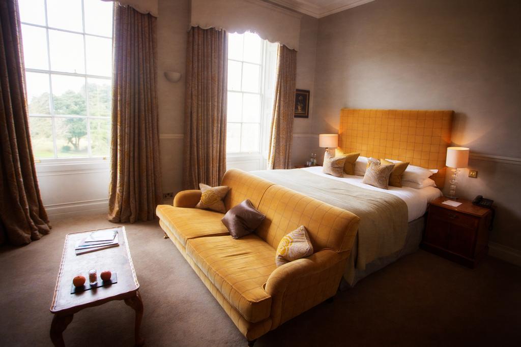 The Mount Somerset Taunton Bagian luar foto