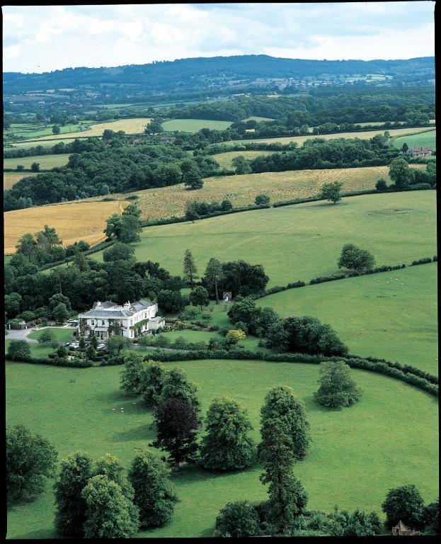 The Mount Somerset Taunton Bagian luar foto